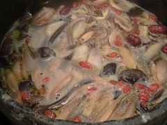 -蘑界·野生菌火锅(深业上城店)