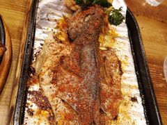 -老东镇啤酒屋海鲜加工·蒸汽海鲜·海鲜烧烤(台东店)