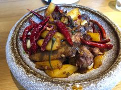 -隔壁老王·家常云南菜(花巷店)