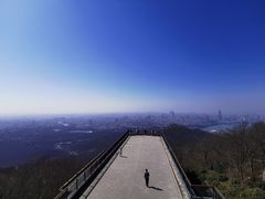-紫金山山顶公园