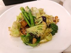 椰油黑松露炒有机杂菜-闻见中国海南菜(K11店)