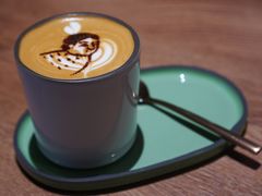 拿铁-潮一不贰·法式甜品·生日蛋糕·西式简餐(外滩店)