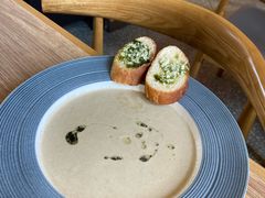 奶油蘑菇汤-幸薈飯堂