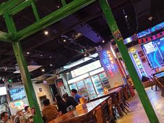 大堂-马路牙子地桌烤肉(工体店)