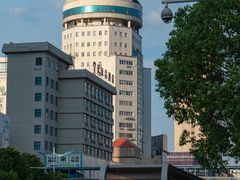 -华联商厦(朝阳中路店)