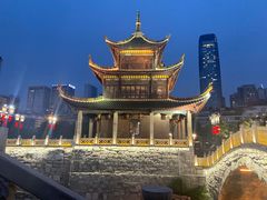 -包整·丝娃娃(一览甲秀楼风景店)