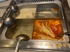 -海底捞火锅(漕宝路店)