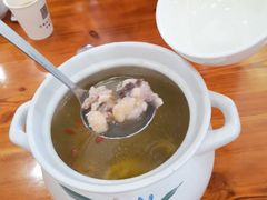 土鸡煲-环秀楼(黄山呈坎店)