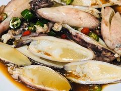 带籽笔管鱼海兔-臻鲜燕海鲜融合餐厅(金陵style店)