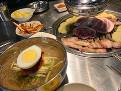 -韩聚屋韩国烤肉餐厅(新北万达店)