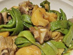 排骨土豆炖豆角-李老哈·东北菜(宋园路店)