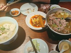 -全牛匠·乐山跷脚牛肉(西单华威约饭街店)
