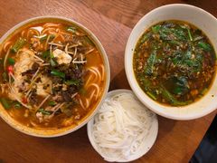 小锅米线-粉八·云南米线·建水烧烤(常熟路店)