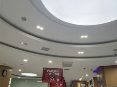 -雅悦齿科(顾村公园店)