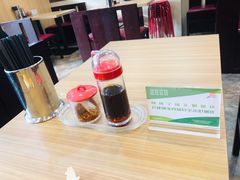 -小杨生煎(金山百联购物中心3楼店)