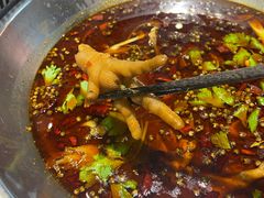 耙鸡爪-味仙疯美蛙鱼头(清扬路总店)