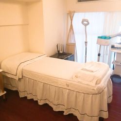 -JNK皮肤管理中心