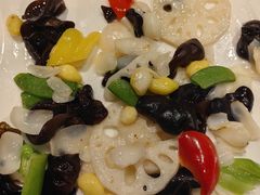 -巴扎美食·新疆菜·西域歌舞表演餐厅(新疆大厦店)