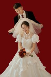 -至臻微拉婚纱摄影