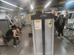 -超鹿运动(大唐世家店)