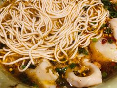 老汤馄饨担担面-京城小江南·北京烤鸭·江南土菜·白鱼(中关村店)