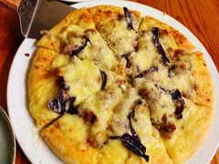 孜然羊肉披萨-炒豆合作社(东四总店)