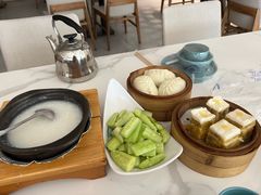-黄金粥港式·早晚茶(海阳路店)