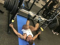 -黄金时代游泳健身云畔会所(绿地中心双子塔店)