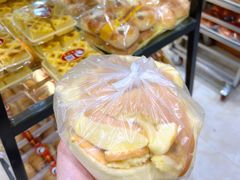 蛋糕边-明兴饼家