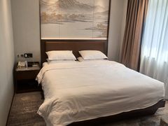 -广东大厦酒店(广州北京路步行街纪念堂地铁站店)