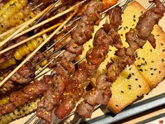 -烤满分·东北烧烤(首经贸店)