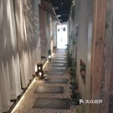 我们三个人要了7个菜，才花了300多，确实菜美价廉