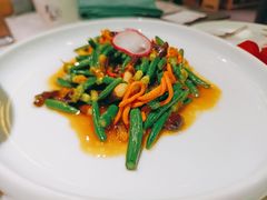 鸡枞菌炒童子黄瓜-辛香汇·现炒川菜(淮海路百盛店)