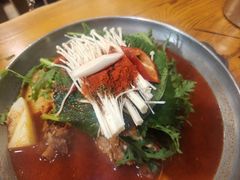 -喇喇排骨火锅·传统韩式脊骨汤(望京西园总店)