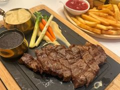 -龙虾酒吧扒房(宁波香格里拉店)