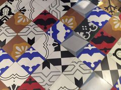 地板砖-炭舍干锅·烤鱼(扬名广场店)