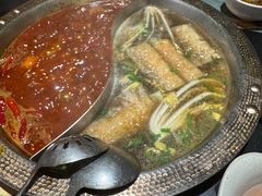 -廖掌柜·重庆鲜货火锅(上海首店)