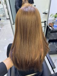 -V7 HAIR SALON