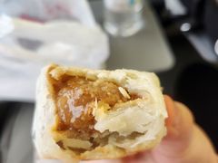鲜肉月饼-长发西饼(临顿路店)