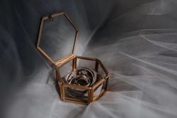 -花轿喜屋婚礼策划