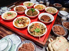 -蓝田九大碗民俗食府(蓝田店)
