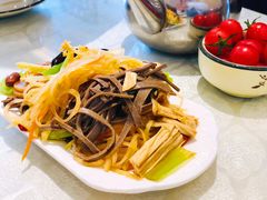 凉菜拼盘-华盛园卷子王农家菜水库鱼