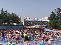 -欢乐水魔方水世界