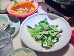 -韵秋荷(宝山龙湖天街店)