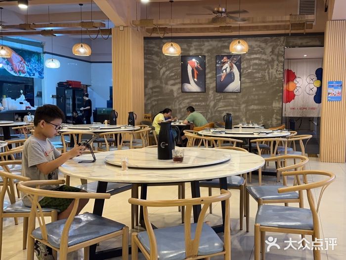 鹅掂·大岭山烧鹅图片