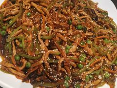 鱼香肉丝-小胖私厨状元宴·东北私房菜馆
