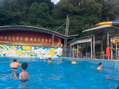 -大河马水上世界