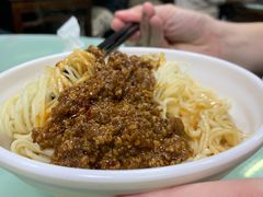 炸酱拌面-食惠里小笼包面馆(越秀店)