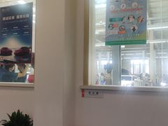 -上海华裕比亚迪4S店