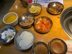 -老炉家木炭烤肉(长江国际店)